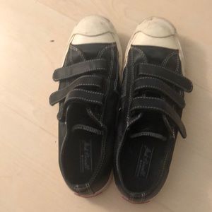 Faux leather velcro jack purcells